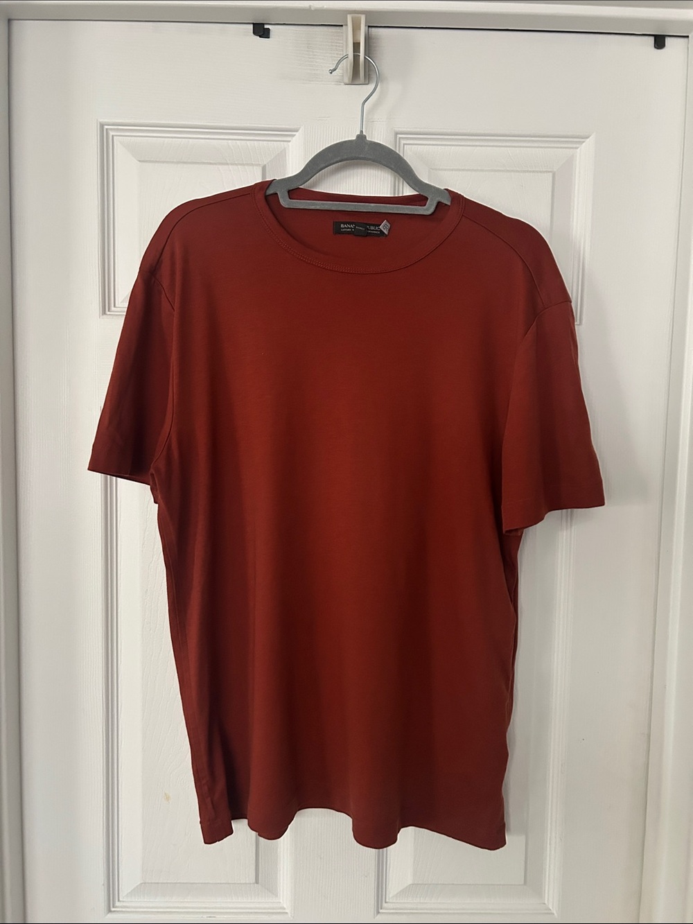 Banana Republic Men's Crew Neck Tee - Rust